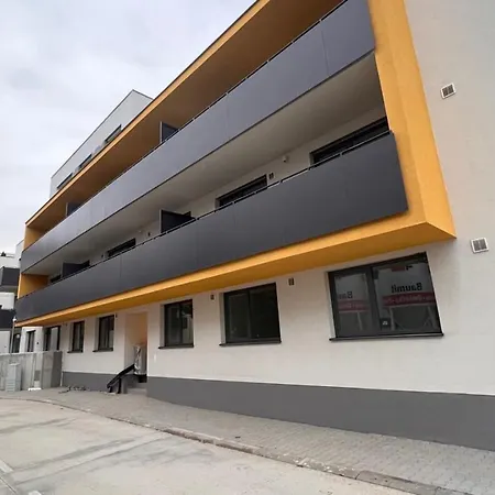 Air-Conditioned 2 Room Apartment, With Terrace, Rovinka, 302 Exterior photo