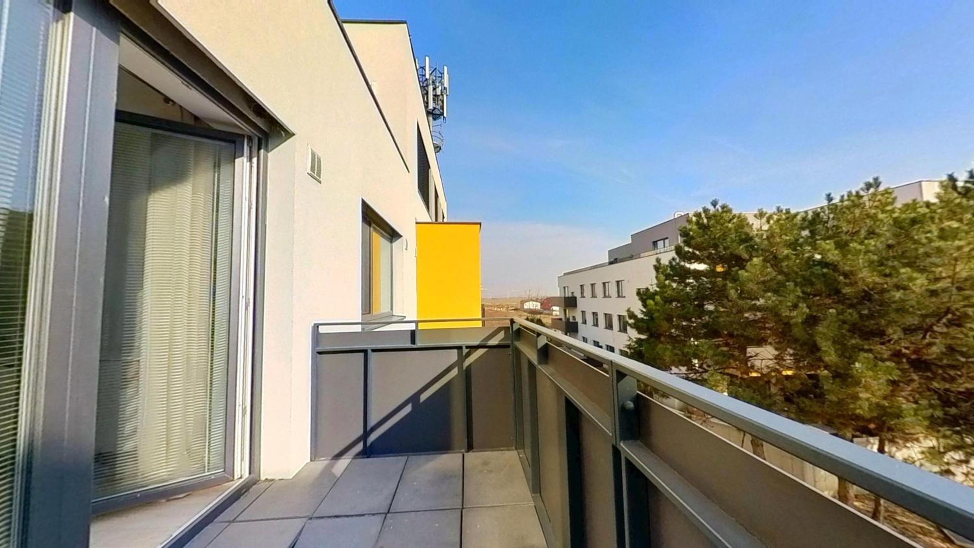Air-conditioned 2 Apartment, With Terrace, Rovinka, 302
