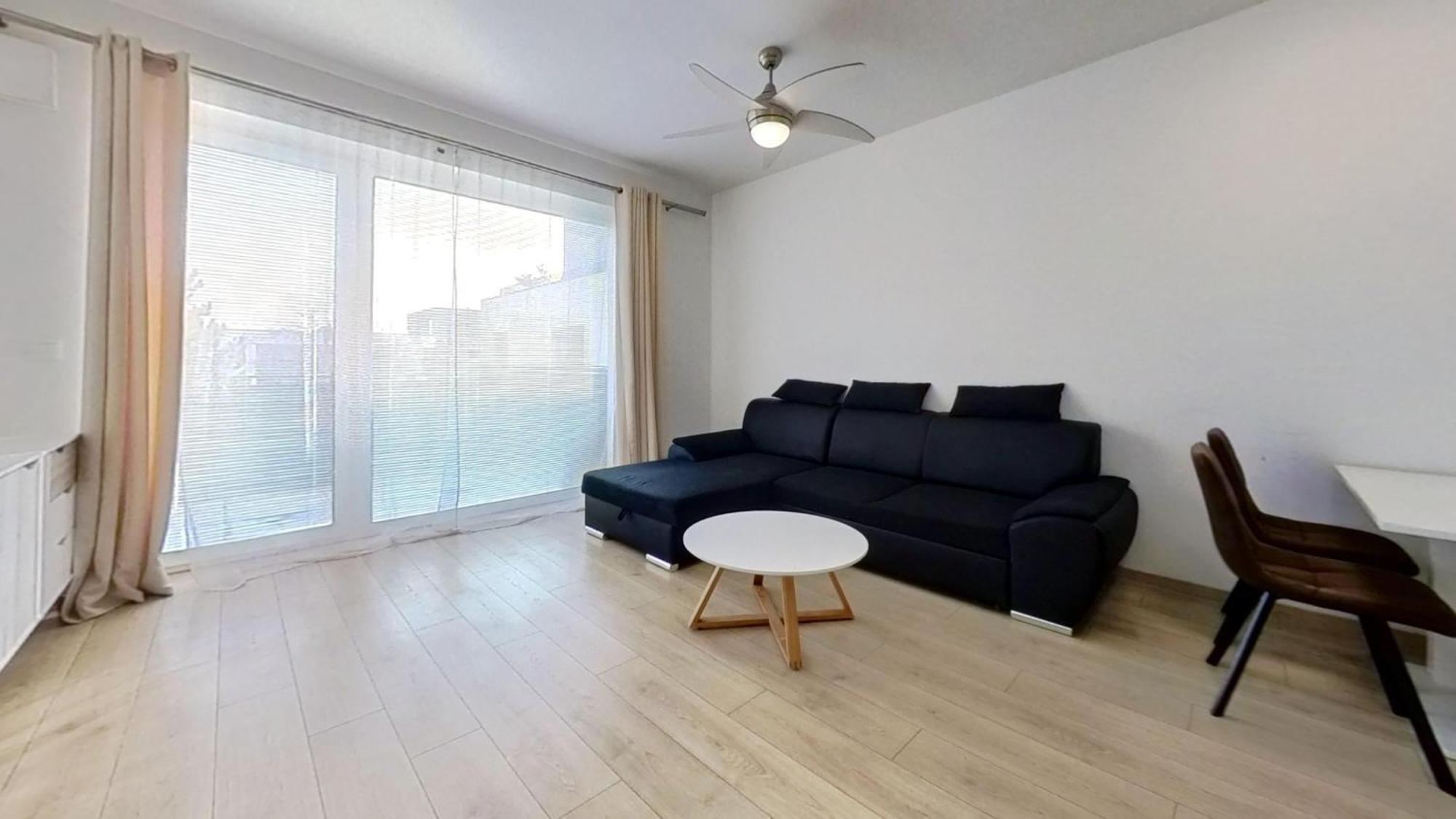 Apartment Air-conditioned 2 Apartment, With Terrace, Rovinka, 302 Rovinka